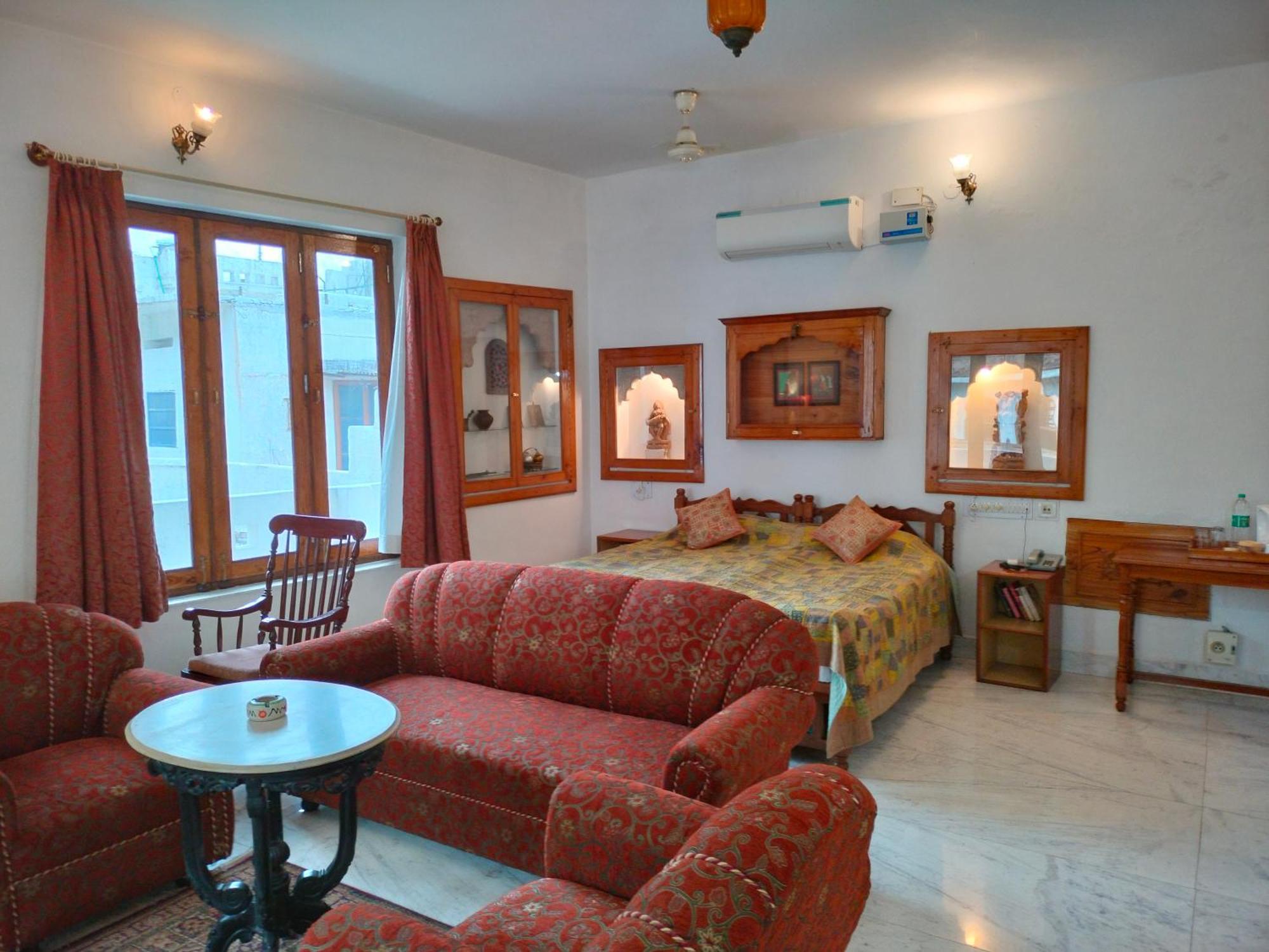 Haveli Braj Bhushanjee Heritage Hotel Būndi Dış mekan fotoğraf