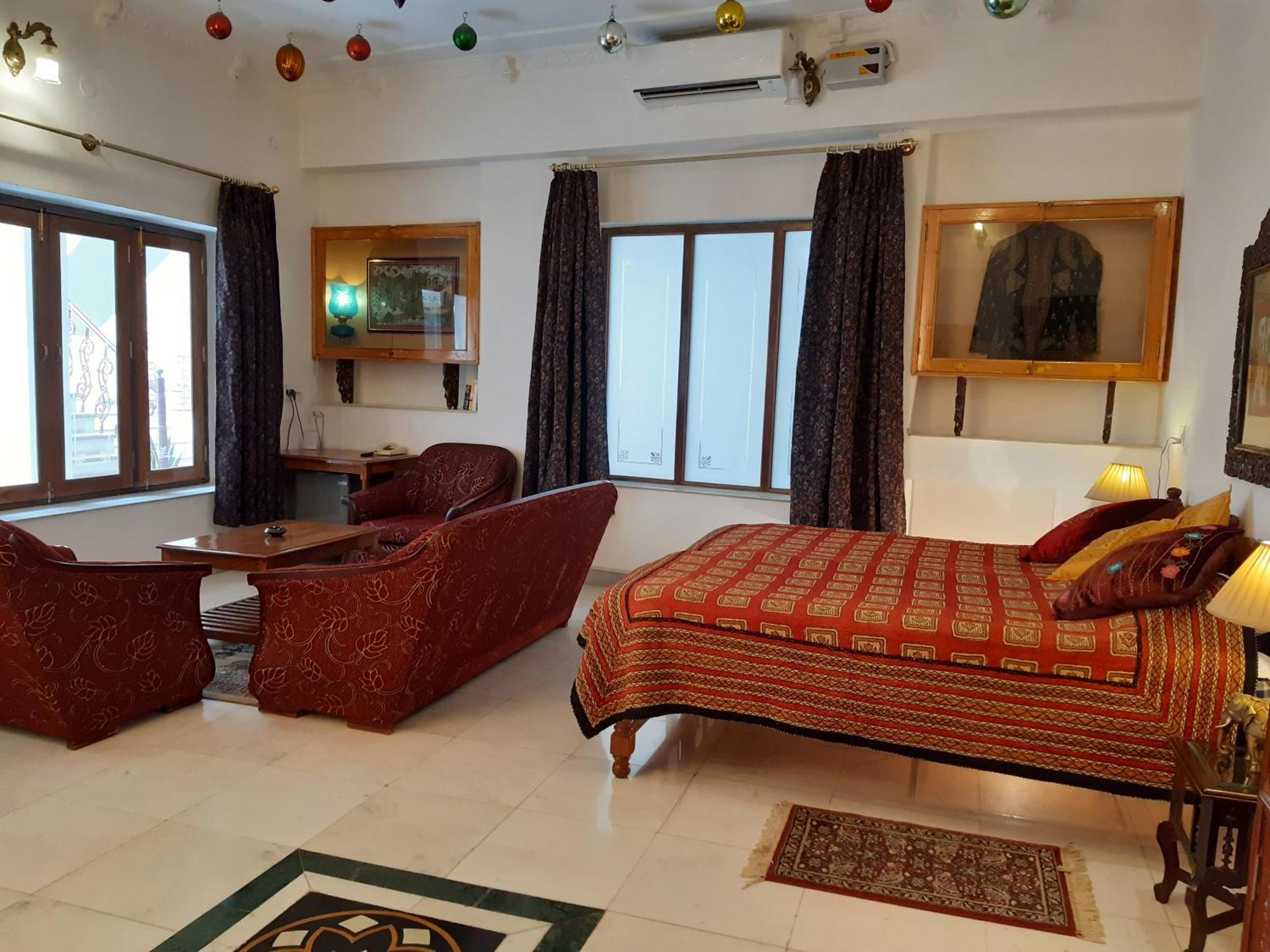 Haveli Braj Bhushanjee Heritage Hotel Būndi Dış mekan fotoğraf