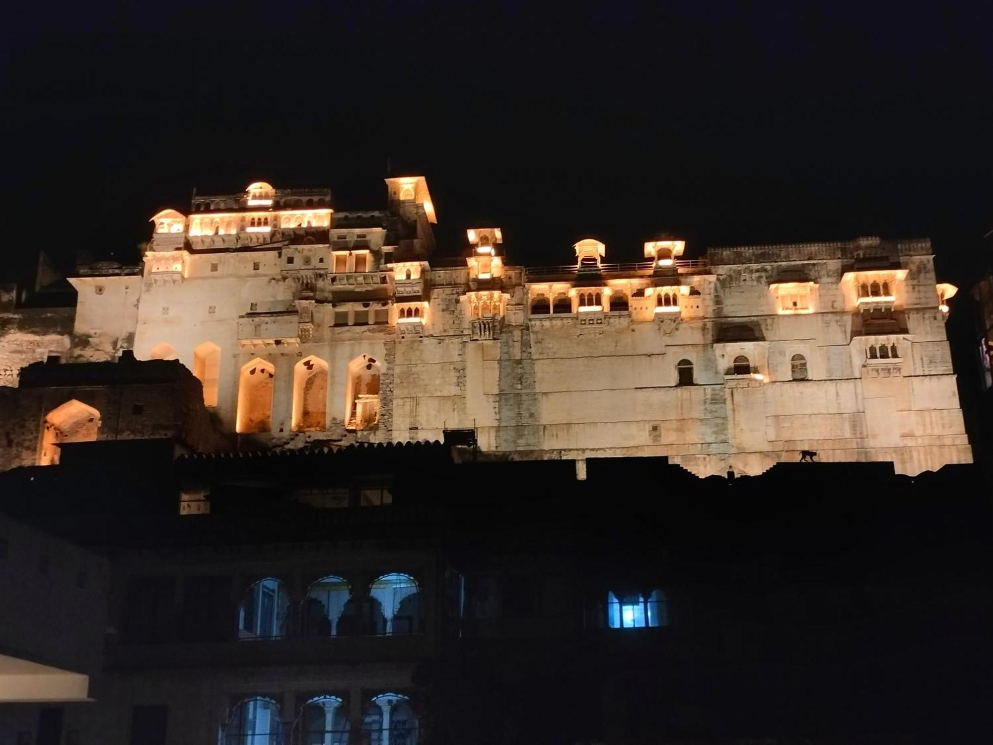 Haveli Braj Bhushanjee Heritage Hotel Būndi Dış mekan fotoğraf