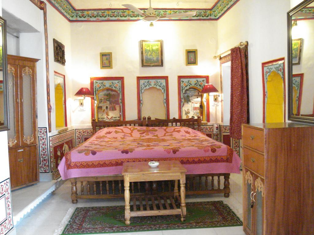 Haveli Braj Bhushanjee Heritage Hotel Būndi Dış mekan fotoğraf